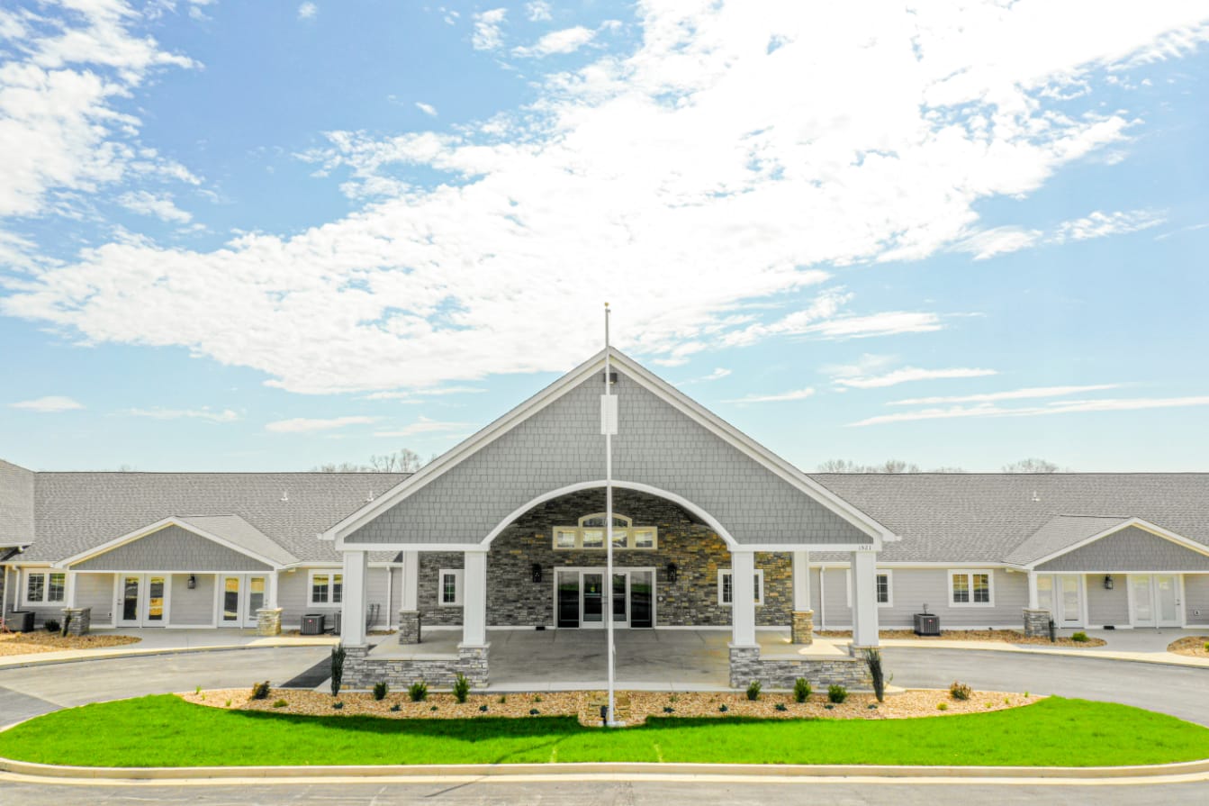 Cedarhurst of West Plains community exterior