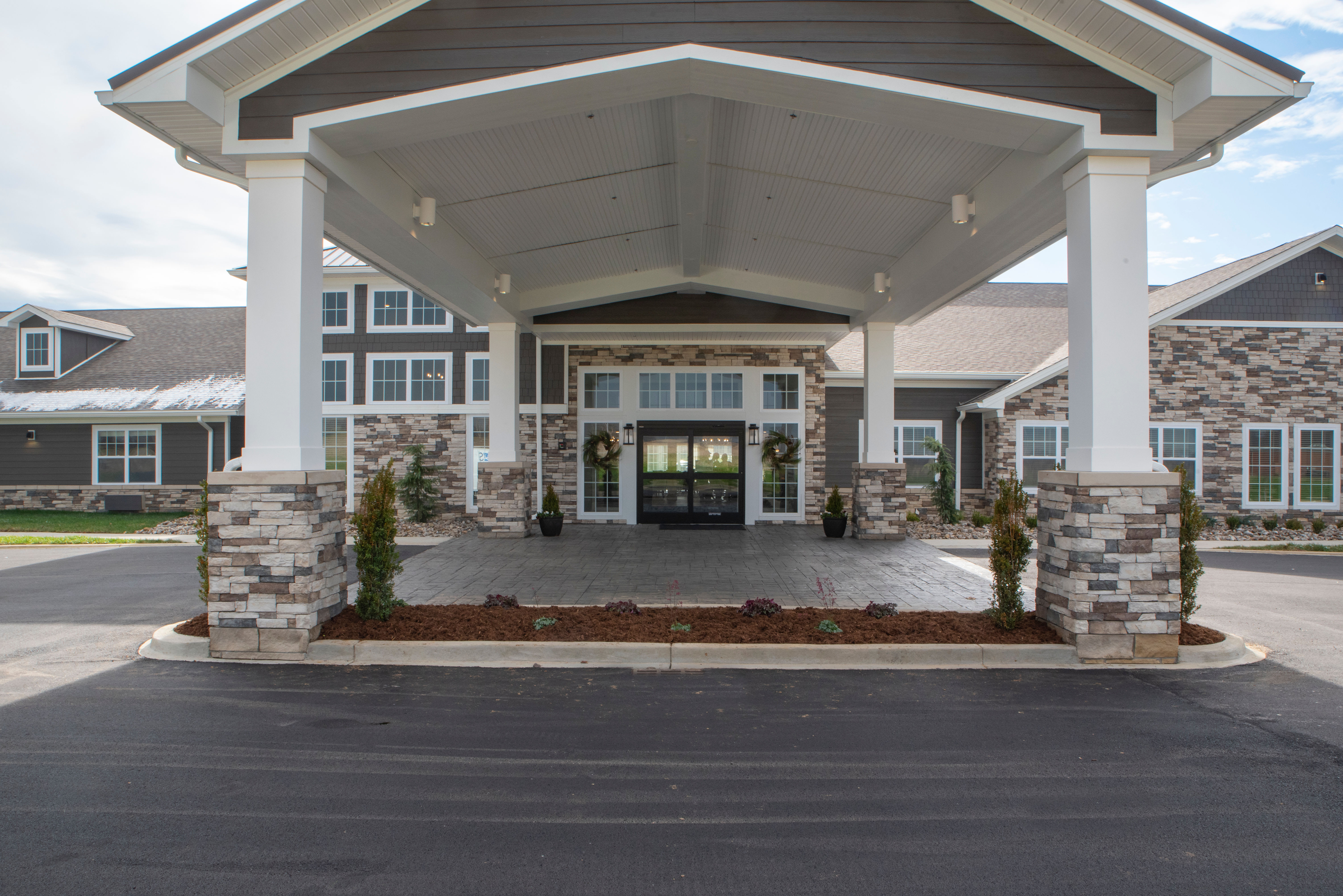 Cooper Trail Senior Living community exterior