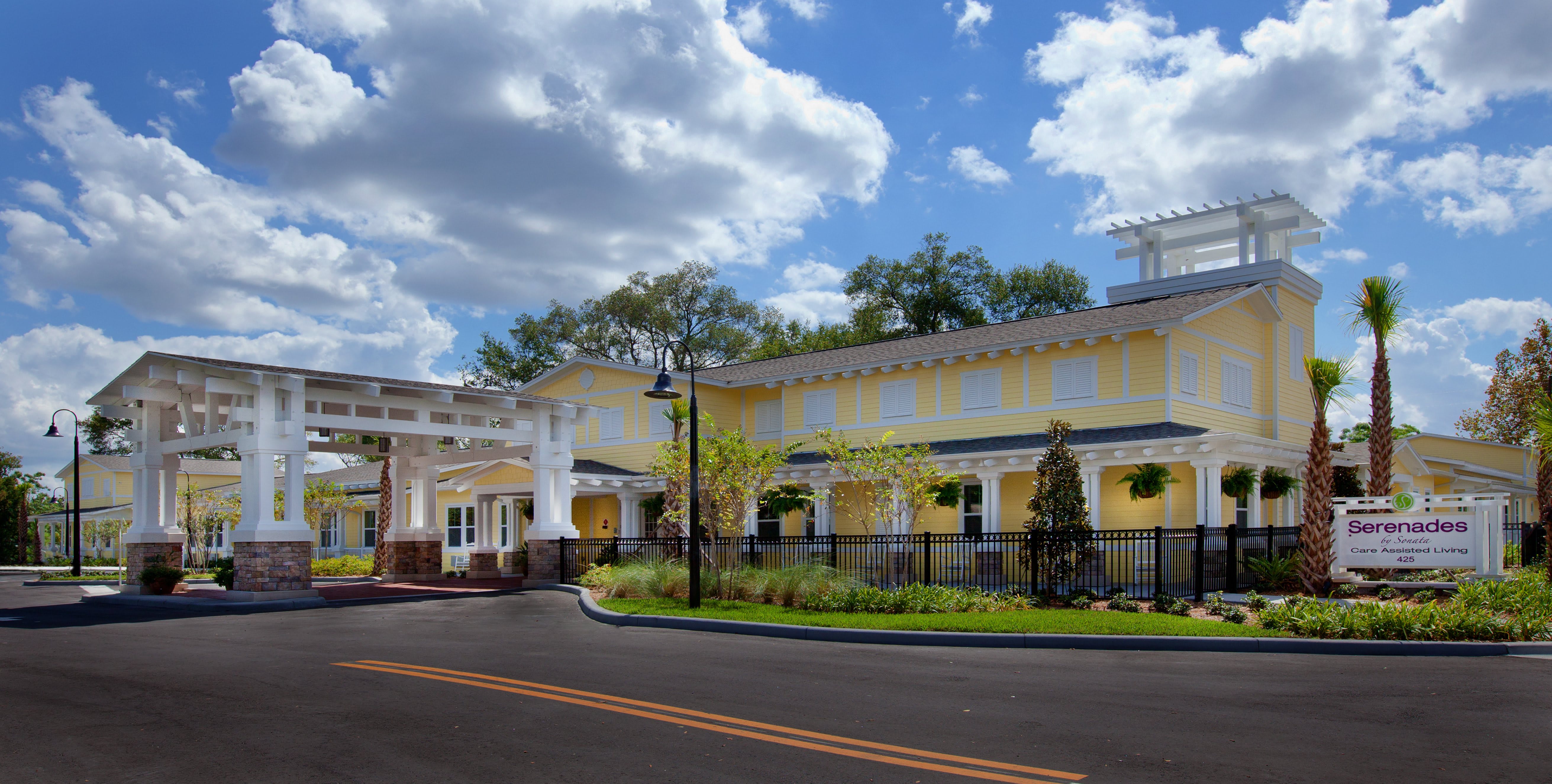 Serenades at Longwood community exterior