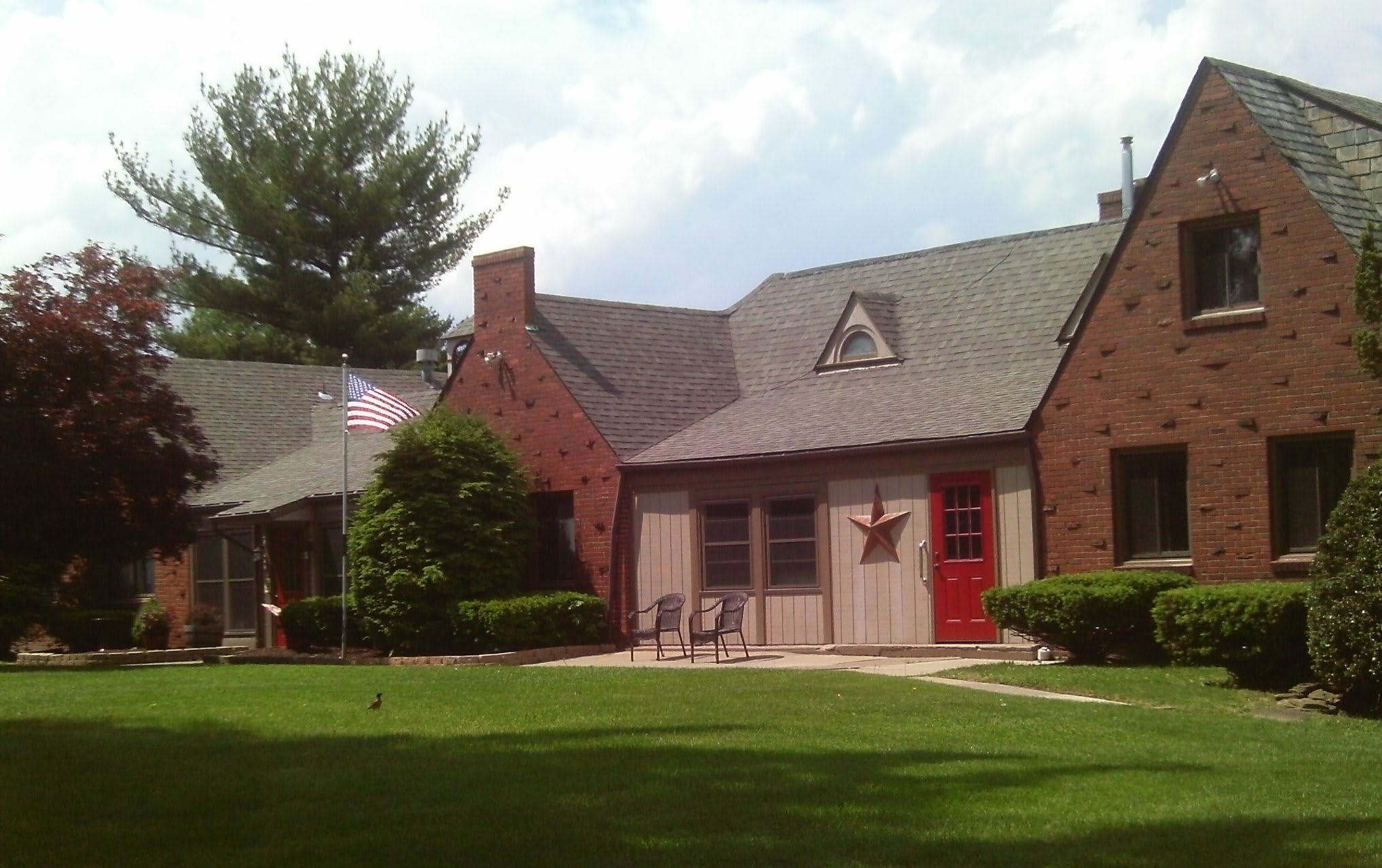 Lotus Senior Living community exterior