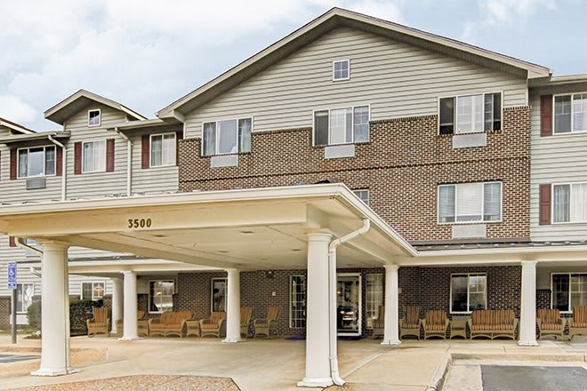 Paramount Senior Living at Fredericksburg 