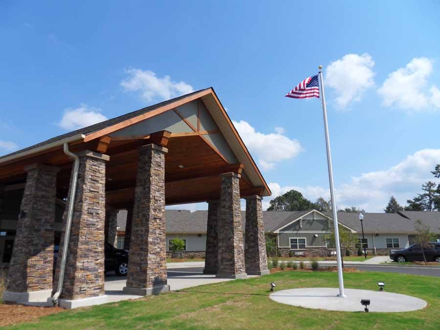 Oakview Park outdoor common area