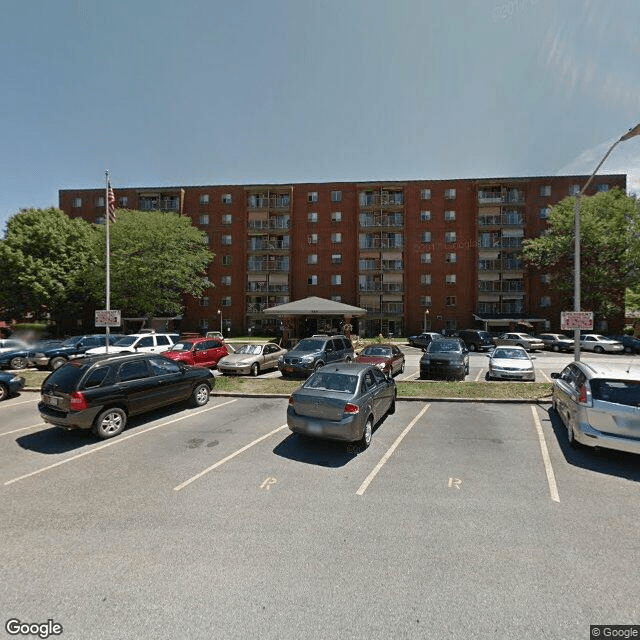 Thomas Campbell Apartments 