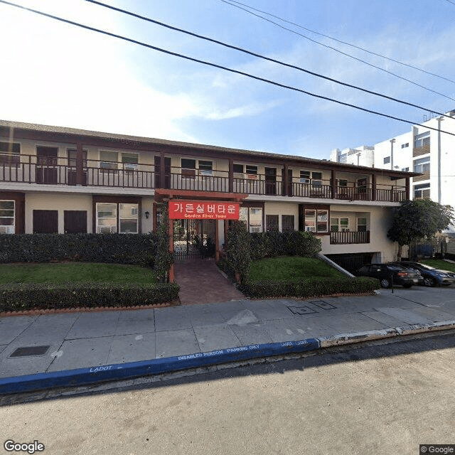 street view of Garden Silver Town