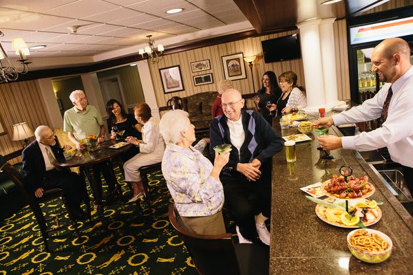 Brandywine Senior Living at Huntington Terrac bar