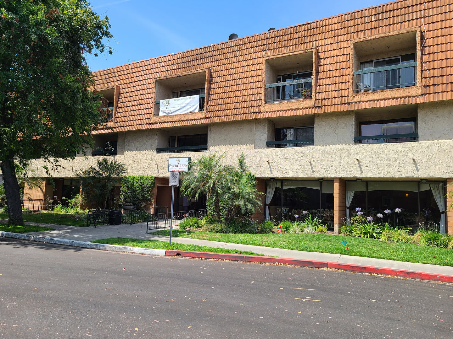 Evergreen Retirement Residence | Assisted Living | Burbank, CA 91505 | 21  Reviews