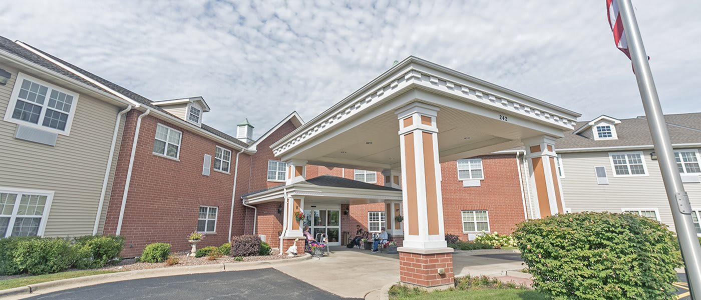 Heritage Woods of Yorkville | Assisted Living | Yorkville, IL 60560 | 13  reviews